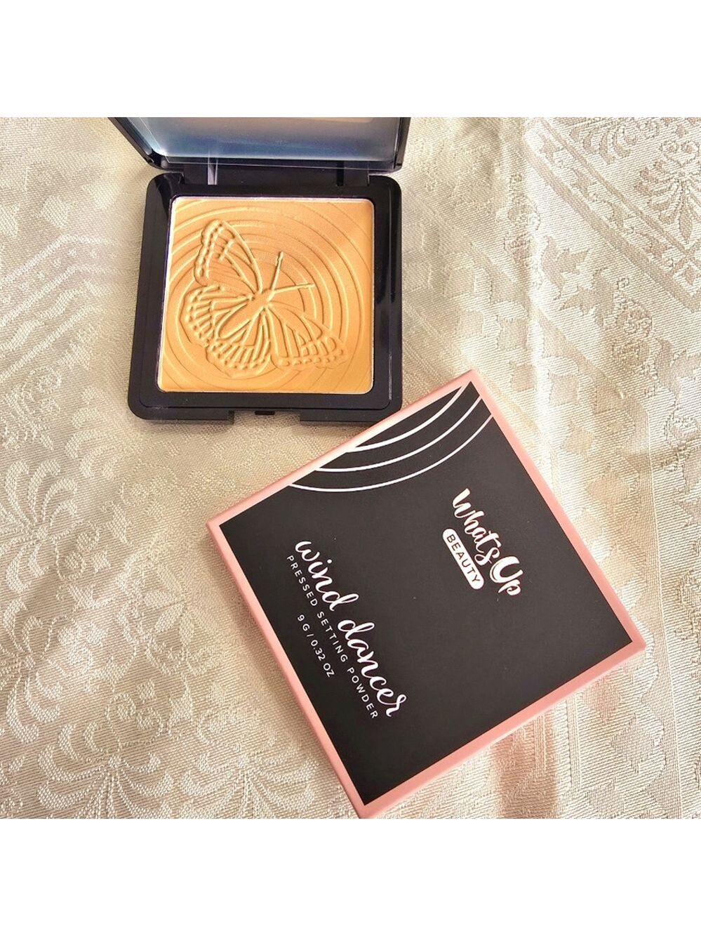 NEW! What's Up Beauty Wind Dancer Pressed Setting Powder - Light 9 g